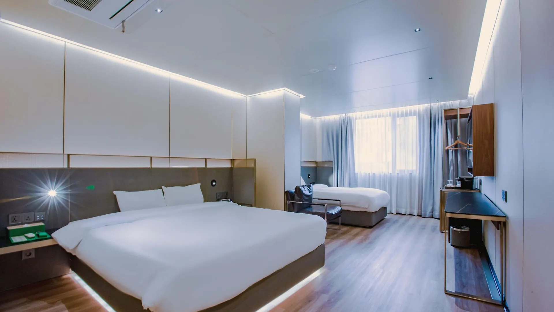 Amber Hotel Jeju 4*,  Corea del Sud