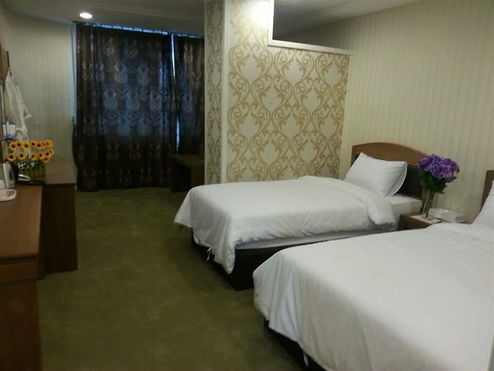 Amber Hotel Jeju 4*,  Corea del Sud