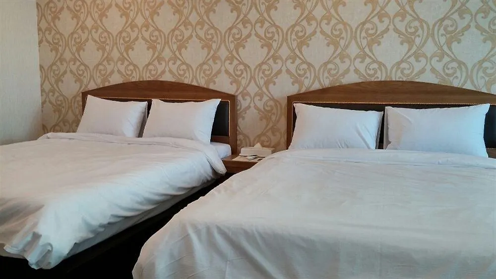 Amber Hotel Jeju 4*,  Corea del Sud